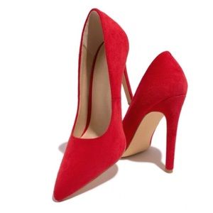 RED STILETTO PUMPS